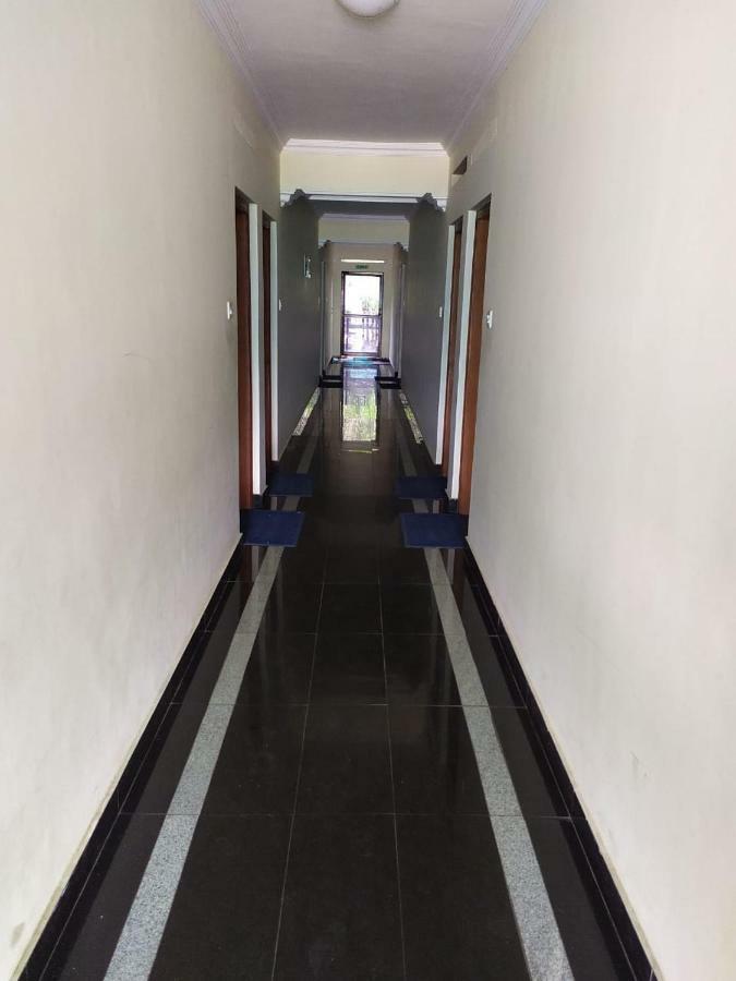 Manjalikulam Tourist Home 特里凡得琅 外观 照片