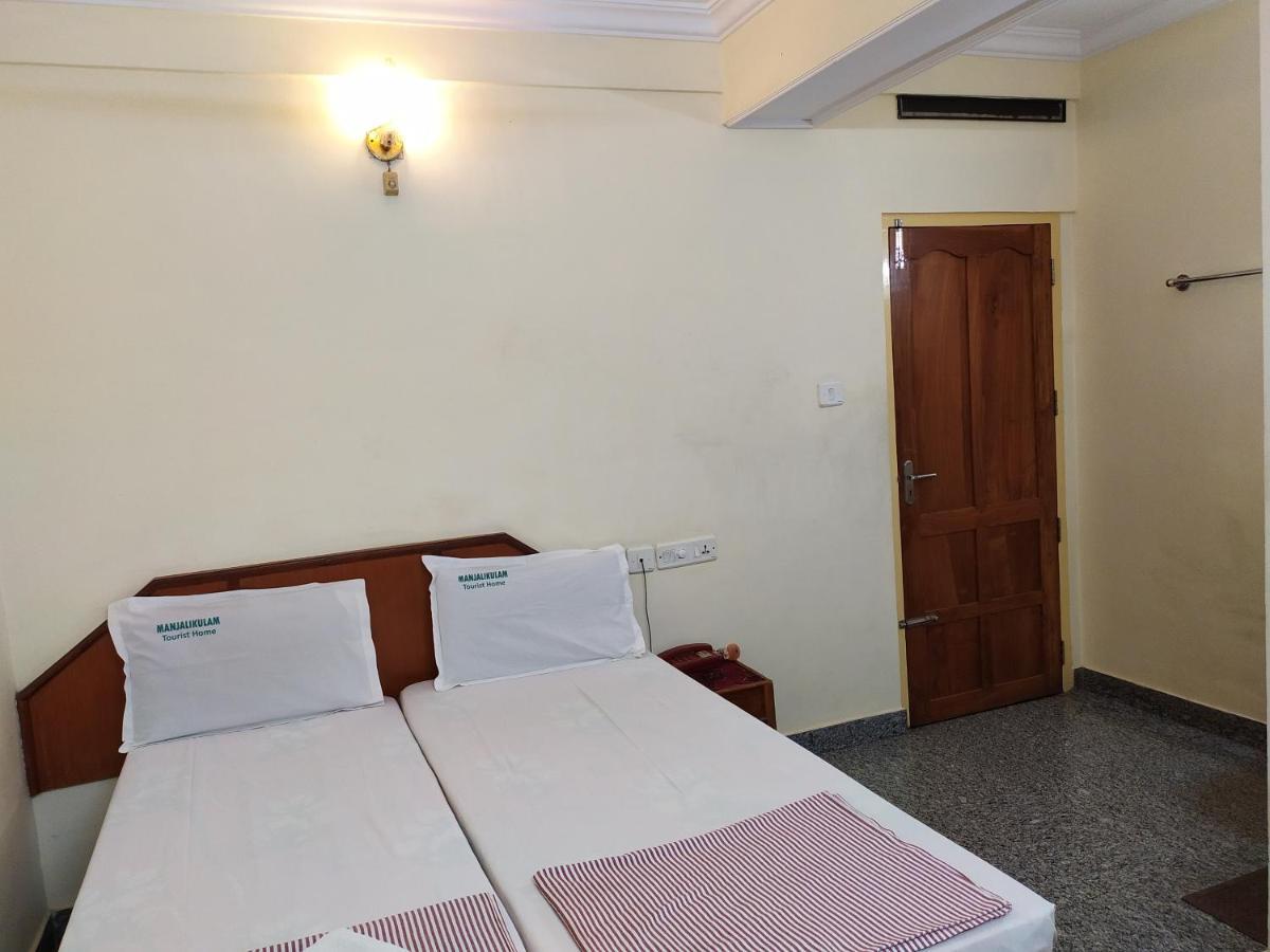Manjalikulam Tourist Home 特里凡得琅 外观 照片